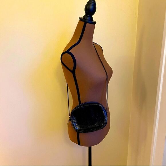 Vintage Whiting & Davis Mesh Metal Crossbody Bag - Picture 4 of 8